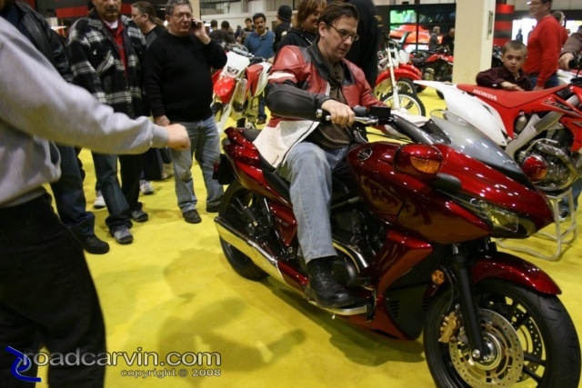 Trying the Honda DN-1 (I)
