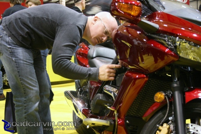 Checking out the Honda DN-1 (I)