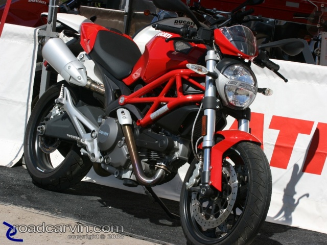 Ducati 2009. 2009 Ducati Monster - 1100
