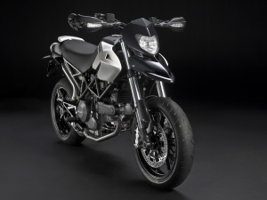 2010 Ducati Hypermotard  796