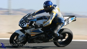 Brian Parriott - entry Turn 8: Brian Parriott riding the lone BMW HP2 in the AMA Formula Xtreme race.