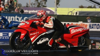 Steve Johnson: Launching his Snap-on Tools/Wyotech Suzuki.
