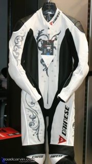 Yu Lady Suit