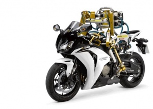 Flossie, the Castrol robotic motorcycle 'rider'...: Photo courtesy of and copyright by  Castrol
